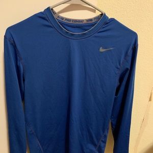 Men's long-sleeve Nike Pro Combat compression shirt in Blue, Size L